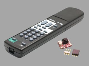 Kit de Inicio por Señal para Robots Minisumo y Sumo (MicroStart + Control Remoto Sony)