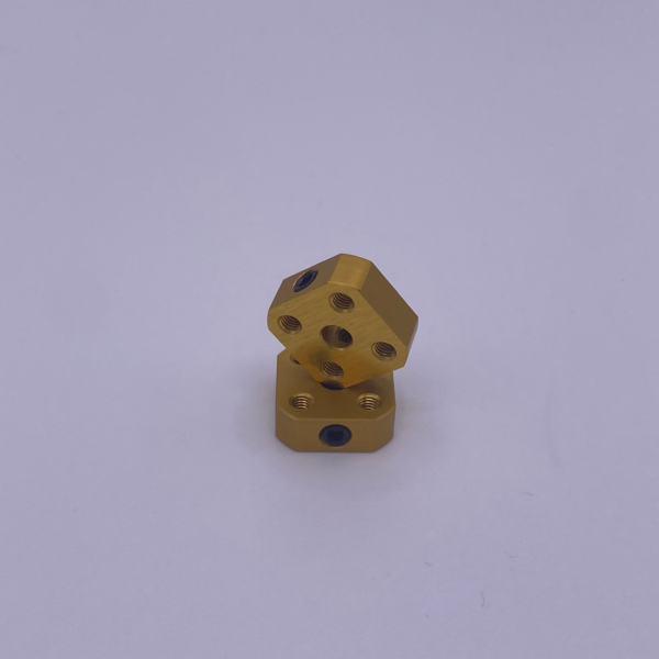 Repeat Custom Screw Hub - 4mm (par) - Image 5