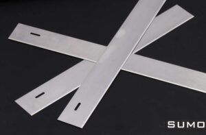 Cuchilla japonesa ultradelgada de 0.245 mm para robot sumo con doble afilado de 23 grados